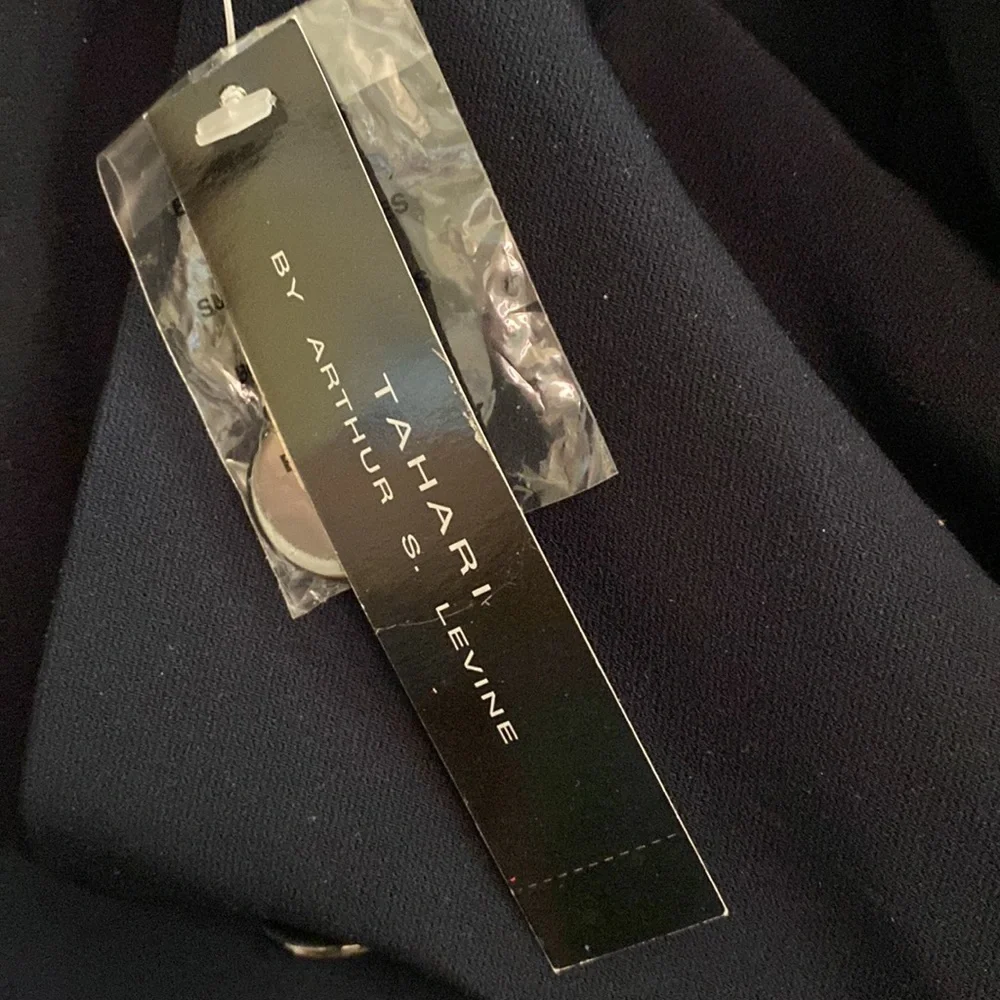 Men’s navy blue Tahari suit jacket